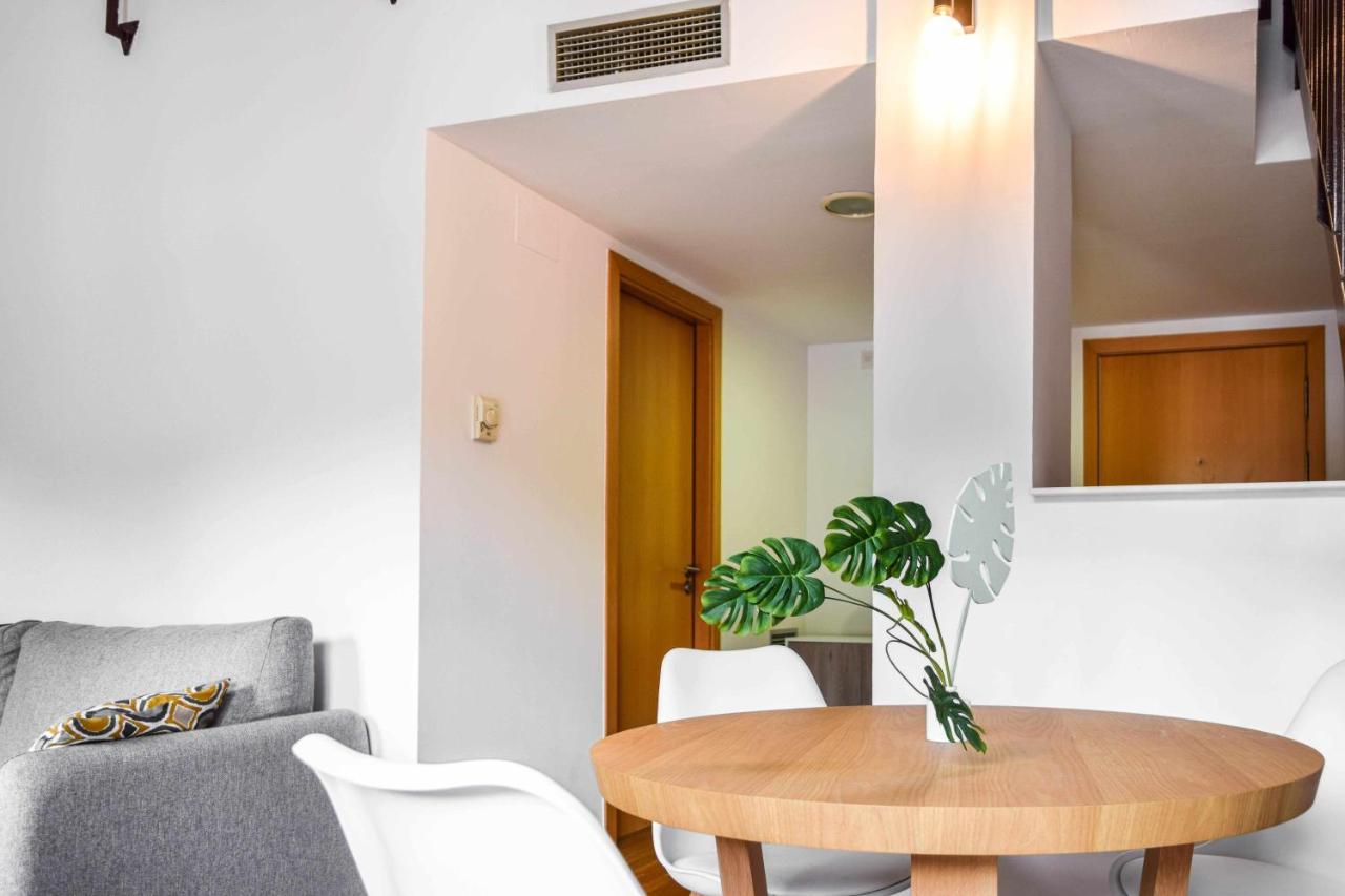 Loft Besalu Alojamiento Centrico Y Acogedor Εξωτερικό φωτογραφία